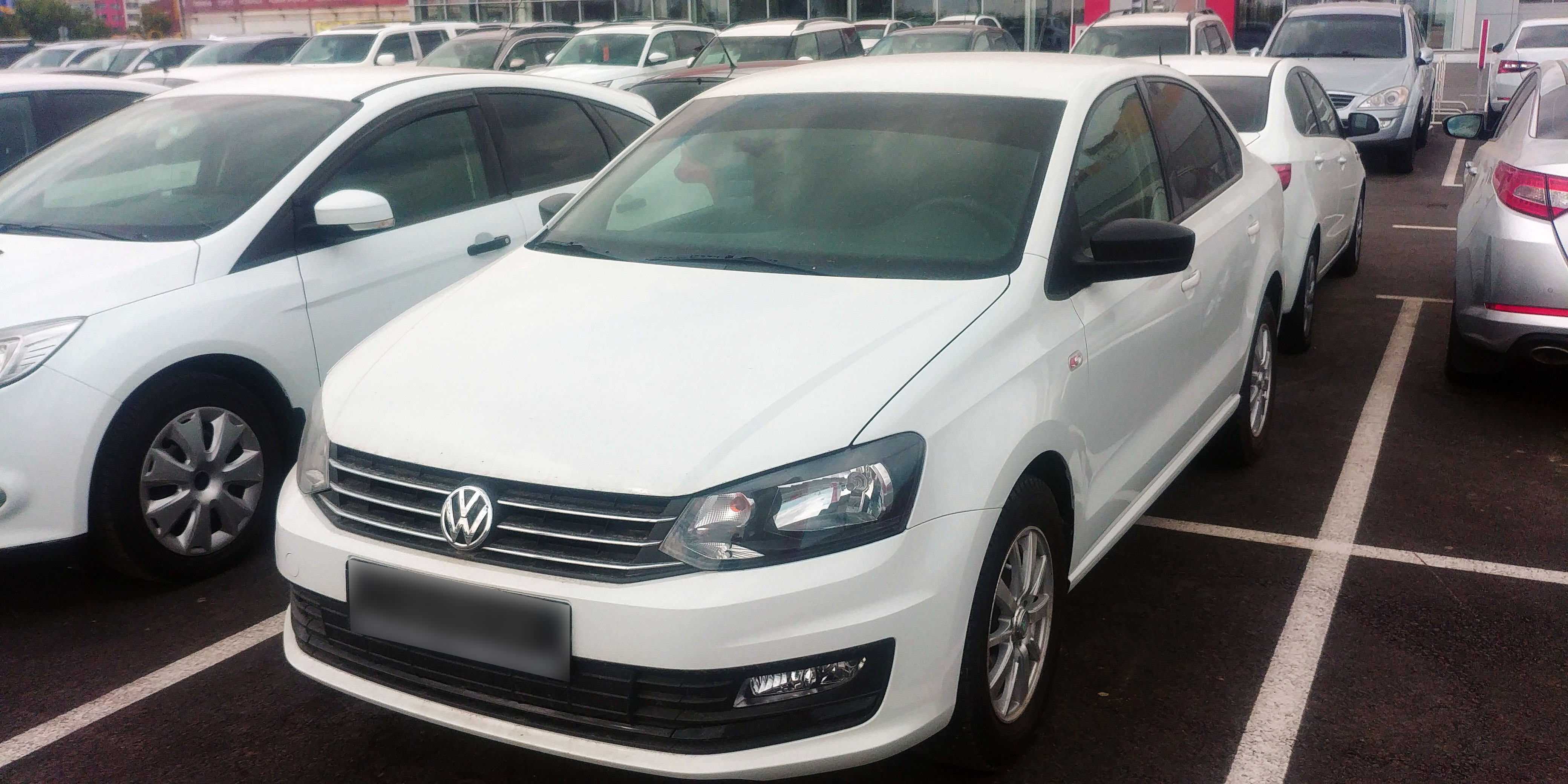 Прокат Volkswagen Polo в Пензе без водителя - 2300 в день